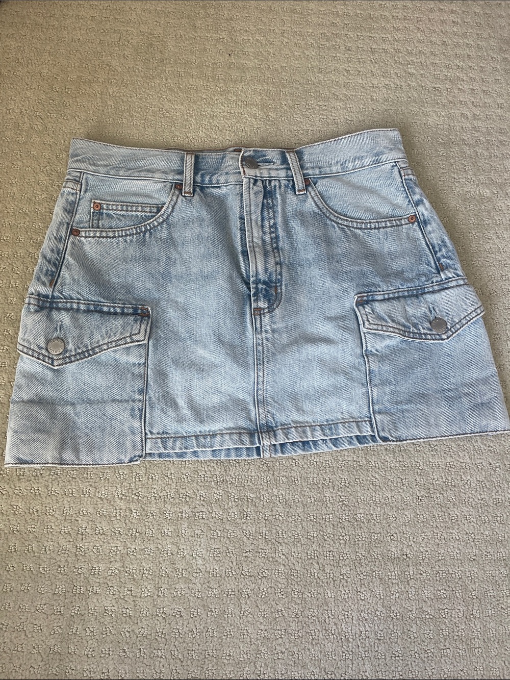 Denim forum Light Wash Denim Cargo Mini Skirt high waisted
